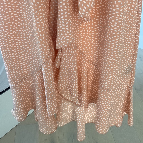 Suzy Shier peach summer dress; NWT. - Picture 4 of 5